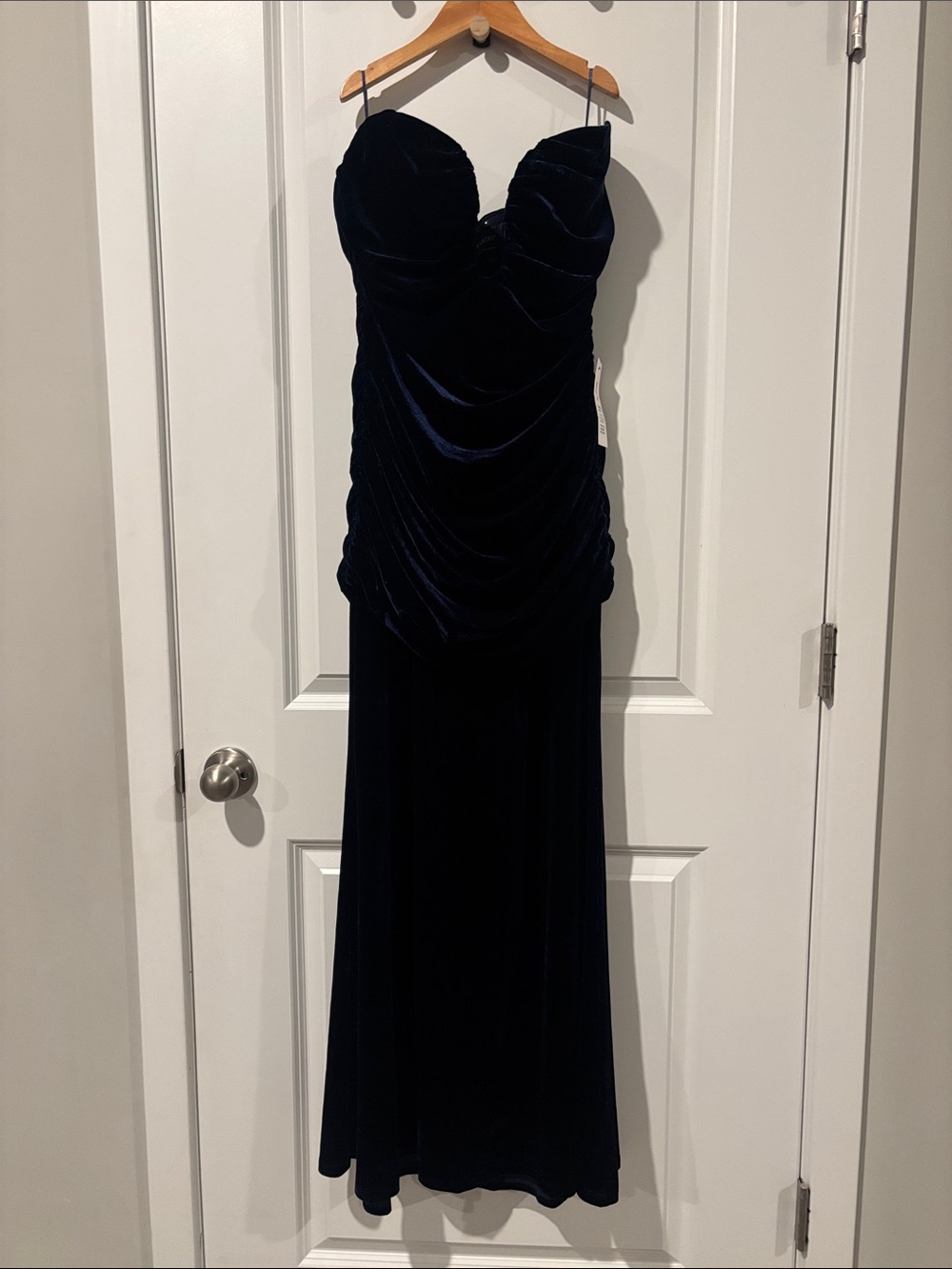 Bardot Elvira Velvet Strapless Navy Gown - Picture 5 of 11